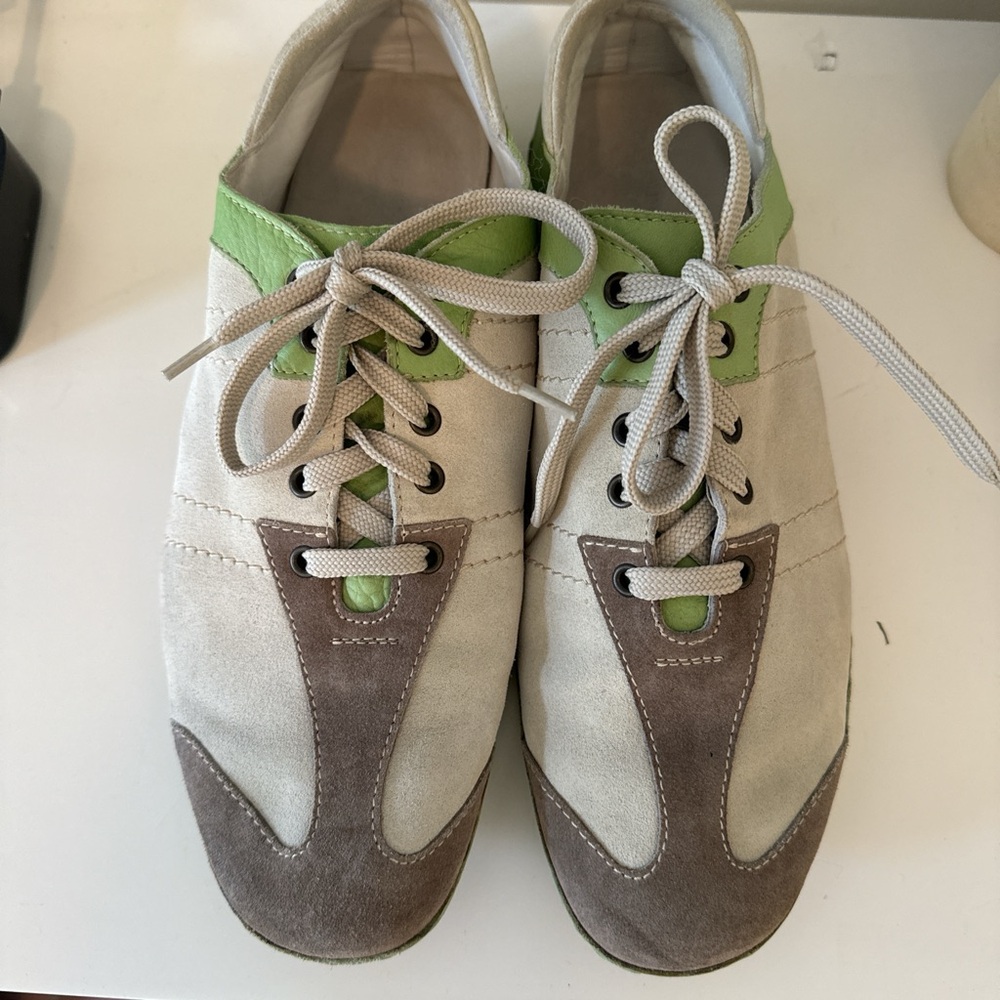 Not available - Picture 2 of 5